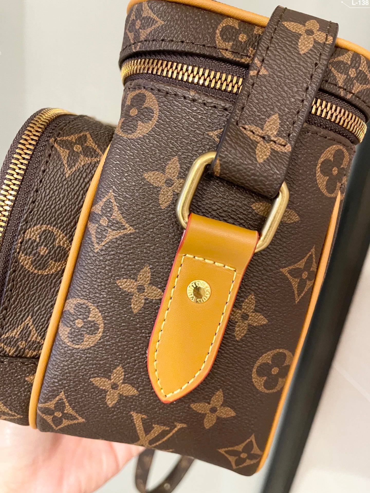 Luxury Handbags Louis Vuitton 515
