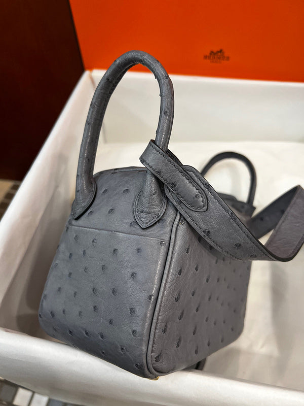 Amelia - HMS Bags - 1777