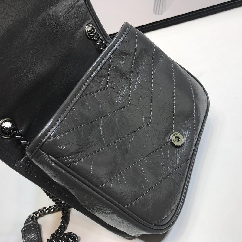 Amelia - YSL Bag - 2888