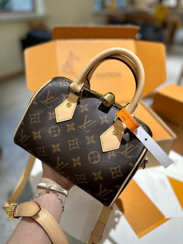 Amelia - LV Bags - 14532