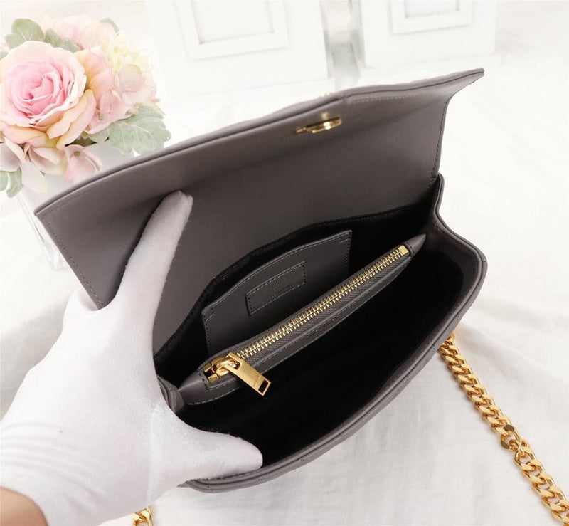 Amelia - YSL Bag - 2796