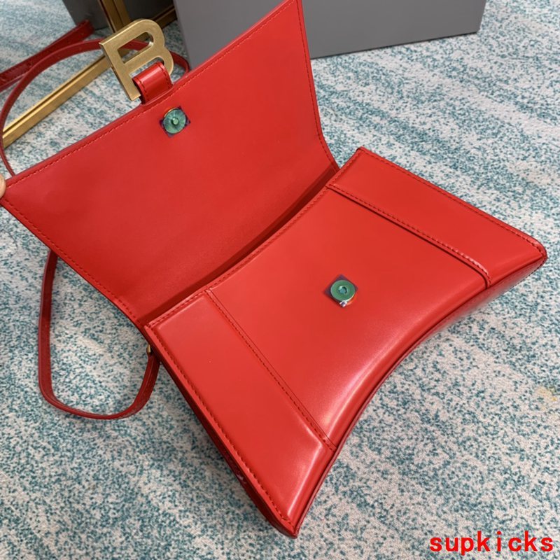 Amelia- BG Hourglass Bags - 156