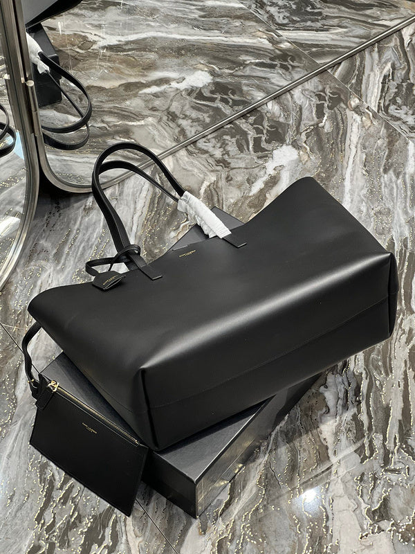Amelia - YSL Bag - 3792
