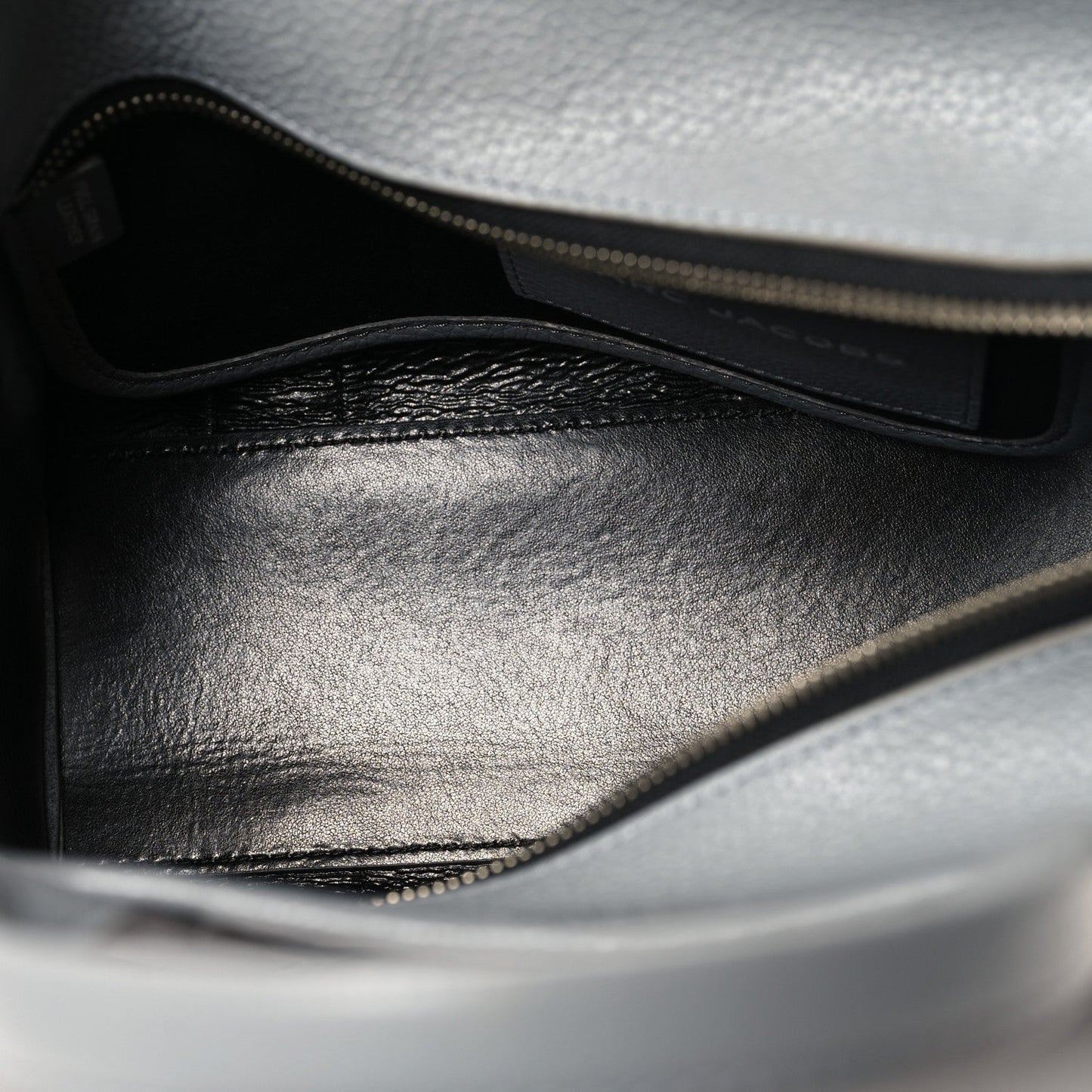 Marc Jacobs Grained Calfskin Small The Tote Bag Wolf Grey