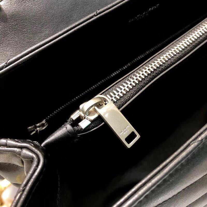 Amelia - YSL Bag - 2657