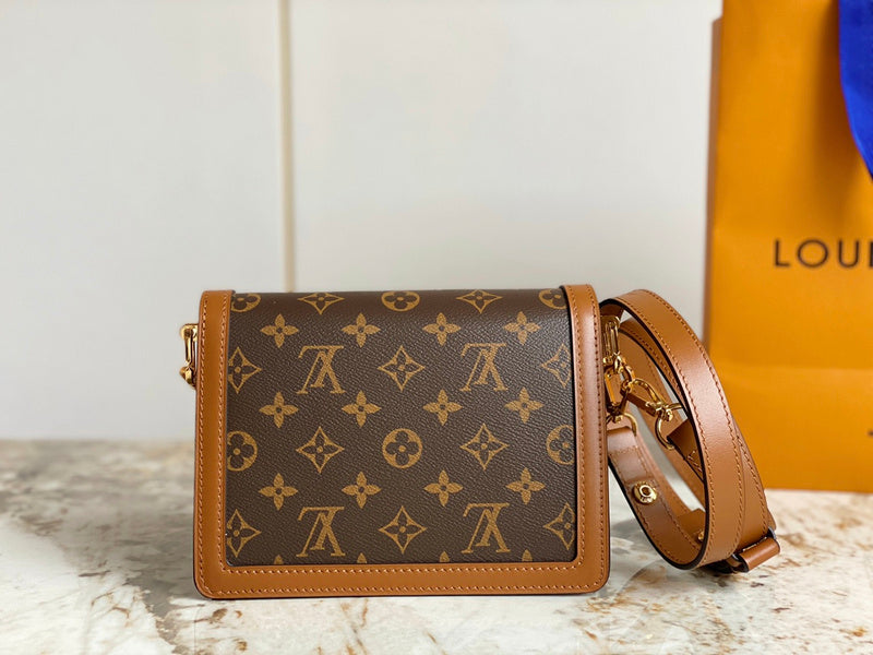 Amelia's Bag Gallery - LOV Bags - 925