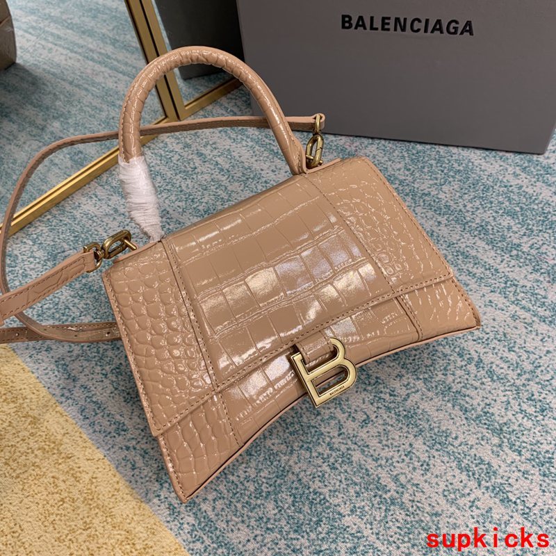 Amelia- BG Hourglass Bags - 170