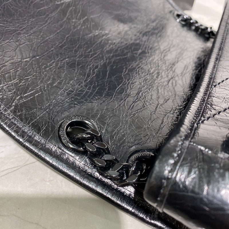 Amelia - YSL Bag - 4050