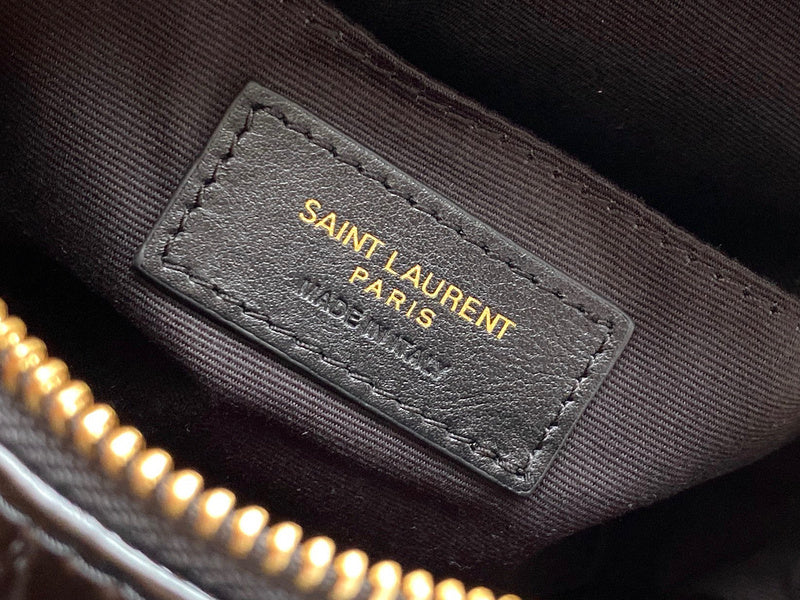 Amelia - YSL Bag - 4190