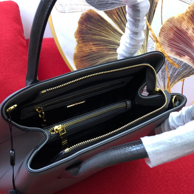Barnes-Bags - Prada Bags - 845