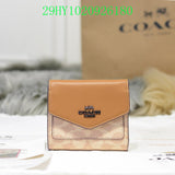 Amelia - CAH Wallet - 119