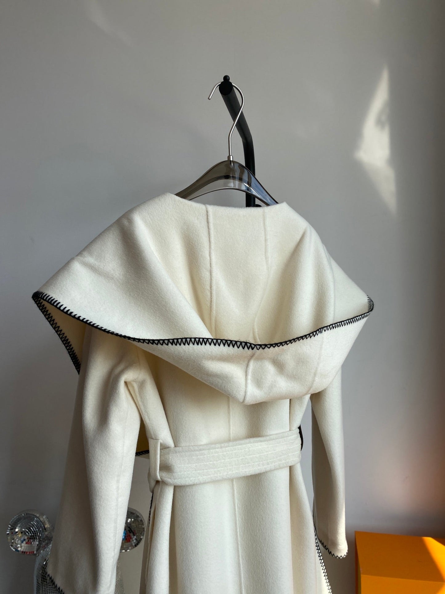 Luxury Louis Vuitton  Wrap Coat 028