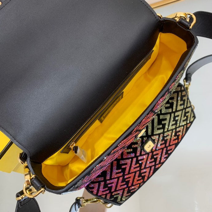 Amelia's Bag Gallery - VAR Bags - 214