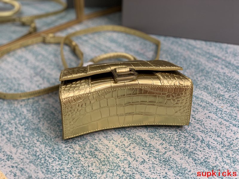 Amelia- BG Hourglass Bags - 180
