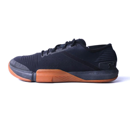 UNDER ARMOUR TRIBASE REIGN