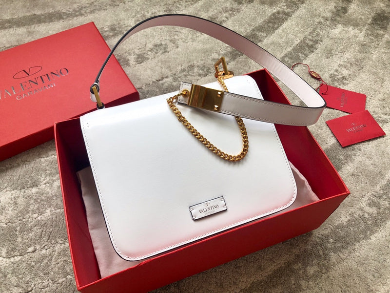 VAL LUXURY BAGS - FOR FASHION LOVERS  AFFORDABLE LUXURY BAGS- 1312
