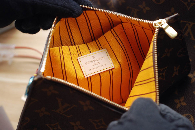 Fan Fashion Lu-Vi bags - 8101
