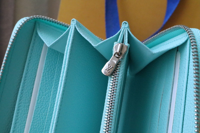 Amelia- LOV  Luxury  Wallets - 500