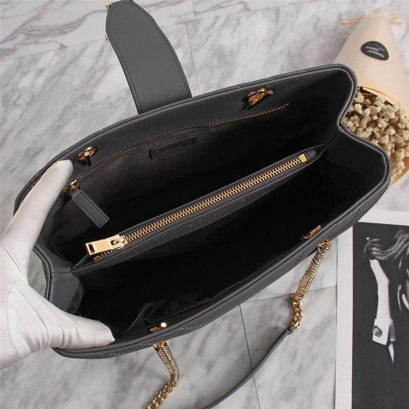 Amelia - YSL Bag - 2806