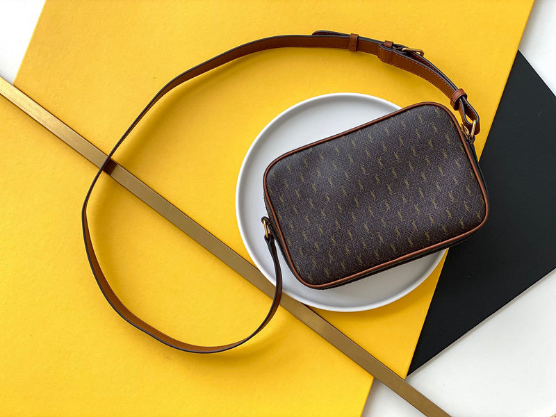 Amelia - YSL Bag - 4156