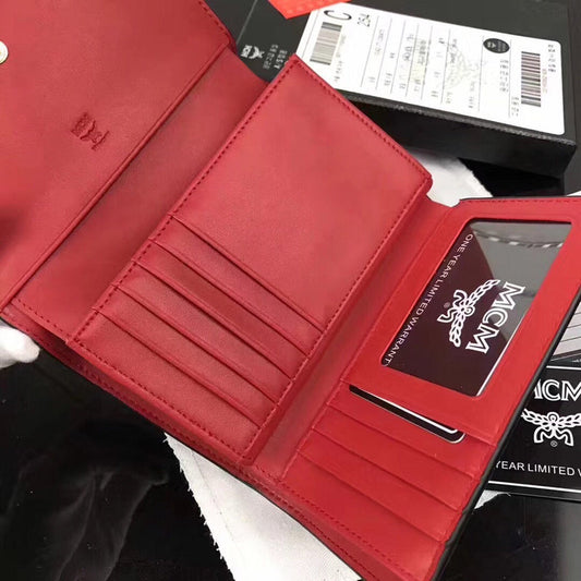 Amelia - MQM Wallets - 096