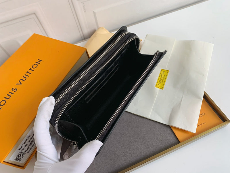 Amelia- LOV  Luxury  Wallets - 685