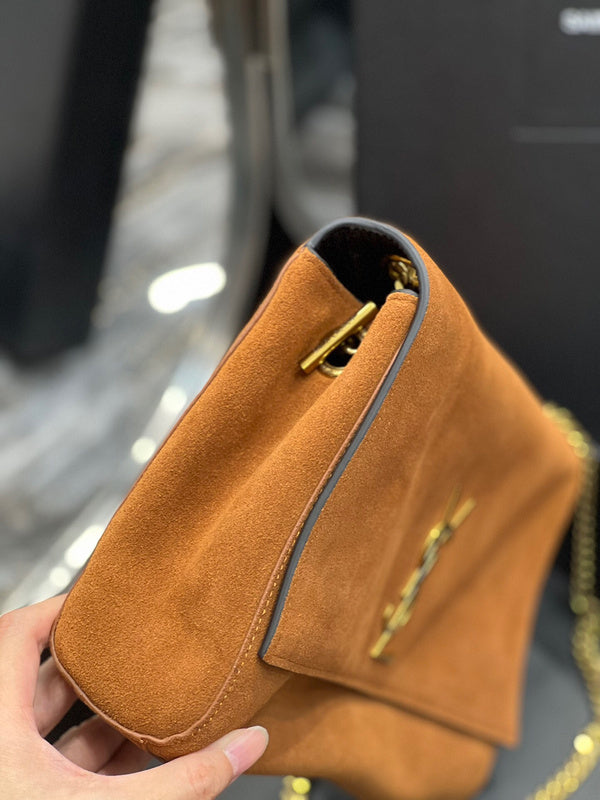 Amelia - YSL Bag - 3782