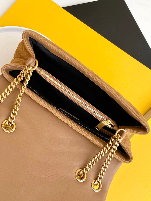 Amelia - YSL Bag - 2445