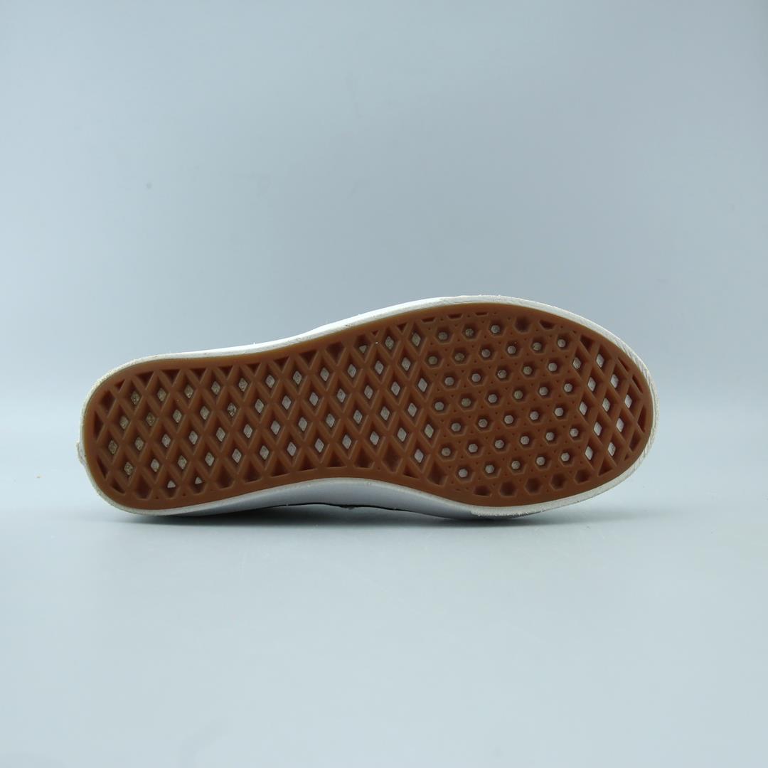 VANS AUTHENTIC