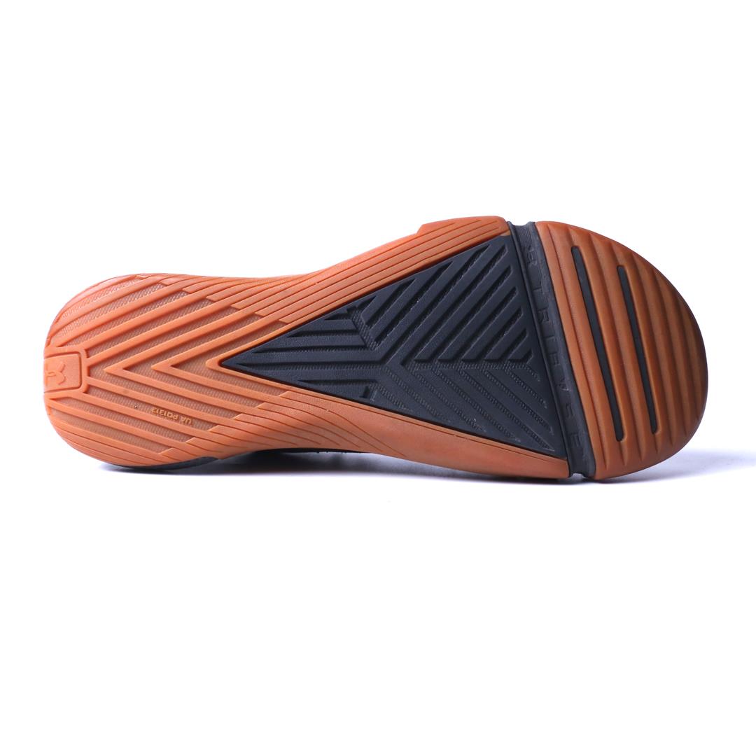 UNDER ARMOUR TRIBASE REIGN