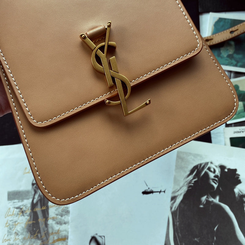 Amelia - YSL Bag - 2432