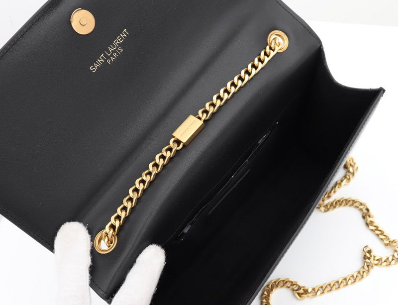 Amelia - YSL Bag - 3527