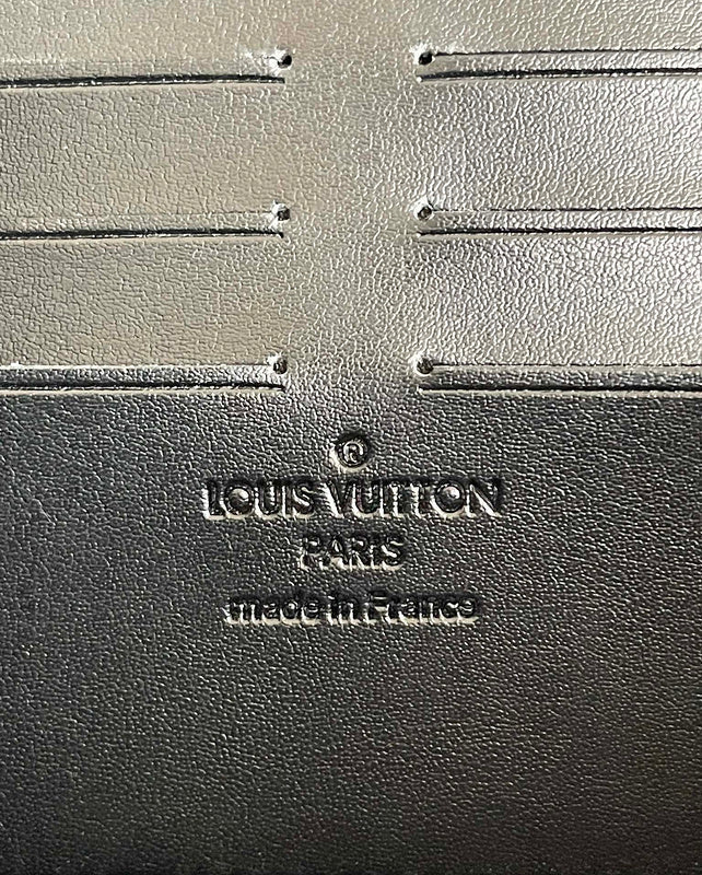 Fan Fashion Lu-Vi bags - 17530