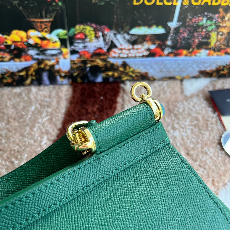 Amelia- DG Bags - 038