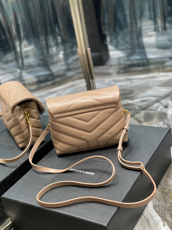 Amelia - YSL Bag - 1476
