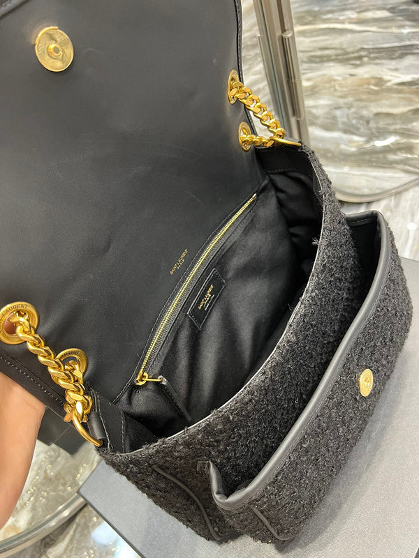 Amelia - YSL Bag - 4222