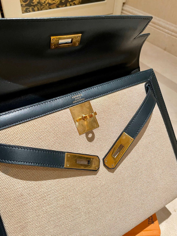 Amelia - HMS Bags - 1443
