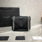 Amelia - YSL Bag - 4040