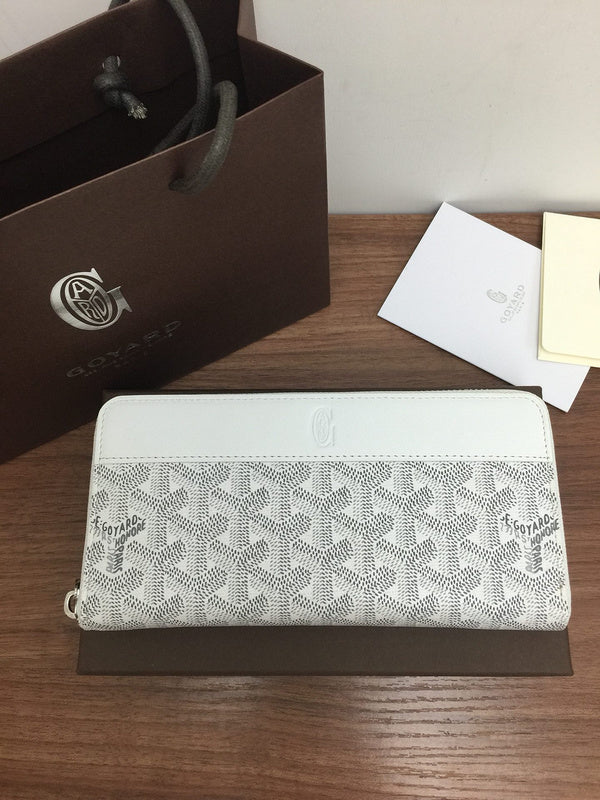 Amelia - GYO Wallets - 054