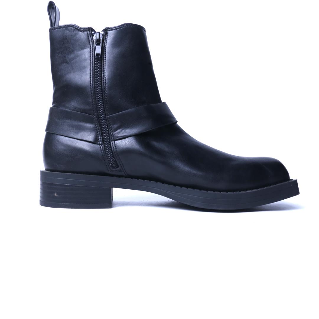 PULL & BEAR CHELSEA BIKER