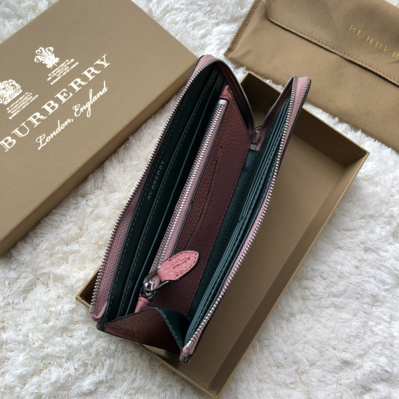 Burberry Bags - Bagsattire   424