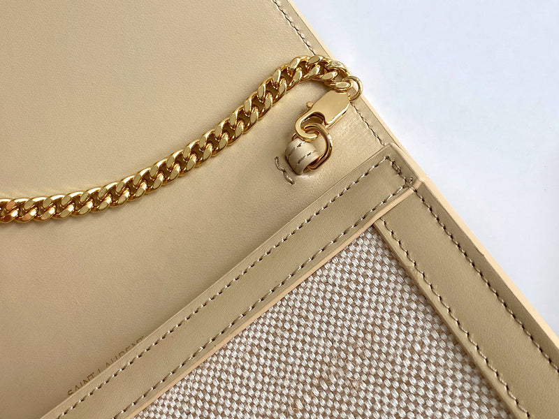 Amelia - YSL Bag - 4133
