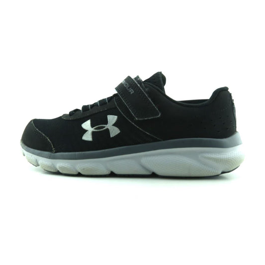 UNDER ARMOUR  ASSERT 8