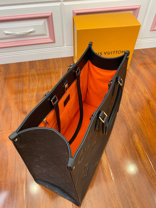 Fan Fashion Lu-Vi bags - 17772