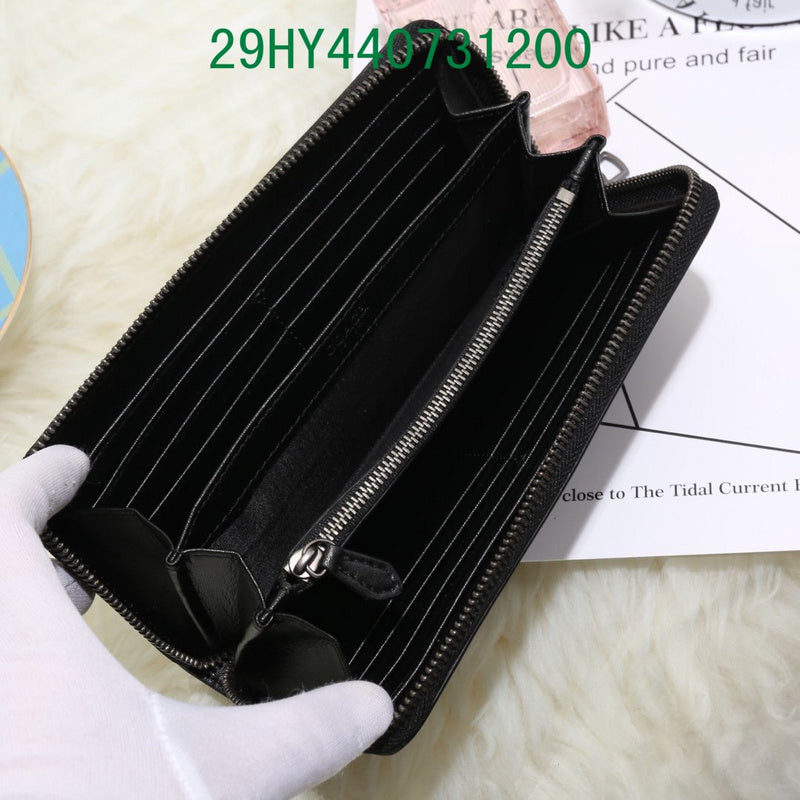 Amelia - CAH Wallet - 103