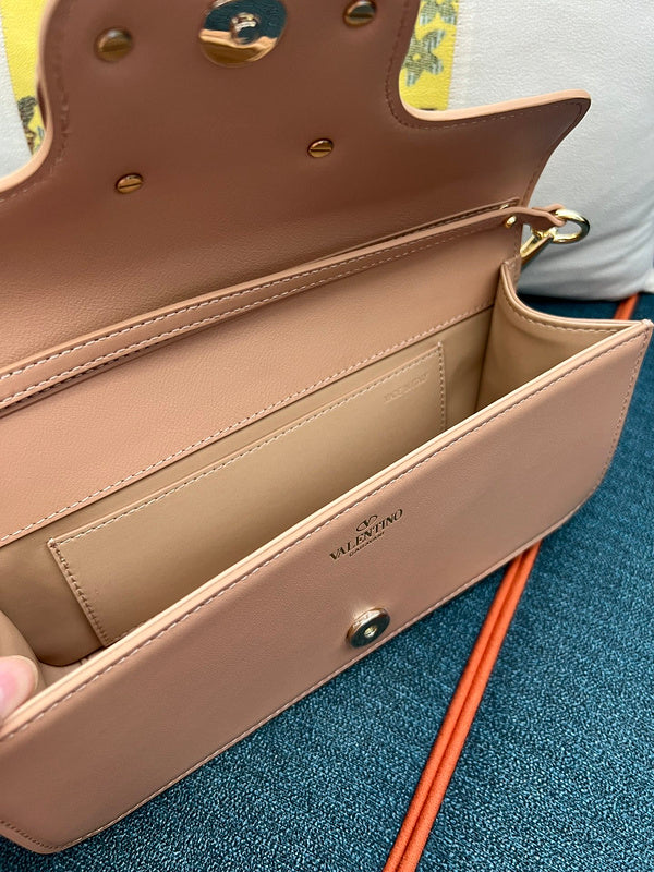 Amelia's Bag Gallery - VEL Bags - 264