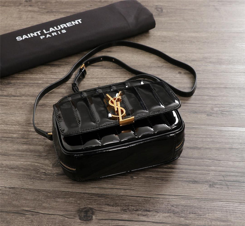 Amelia - YSL Bag - 2857