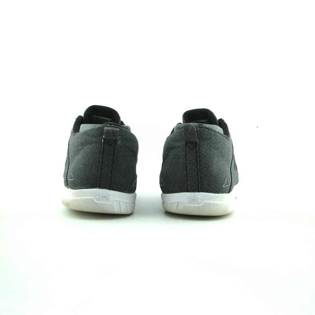 UNDER ARMOUR  STREET ENCOUNTER