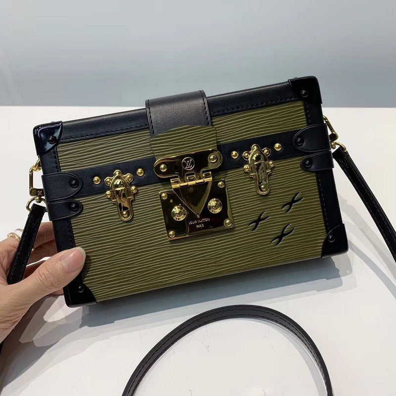 Fan Fashion Lu-Vi bags - 17855