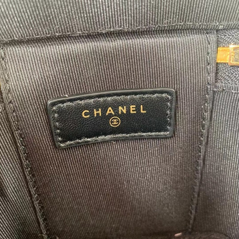 Wellow Bags - Chanel - Bags  - 385